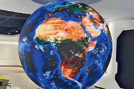 658x&version=1756351282